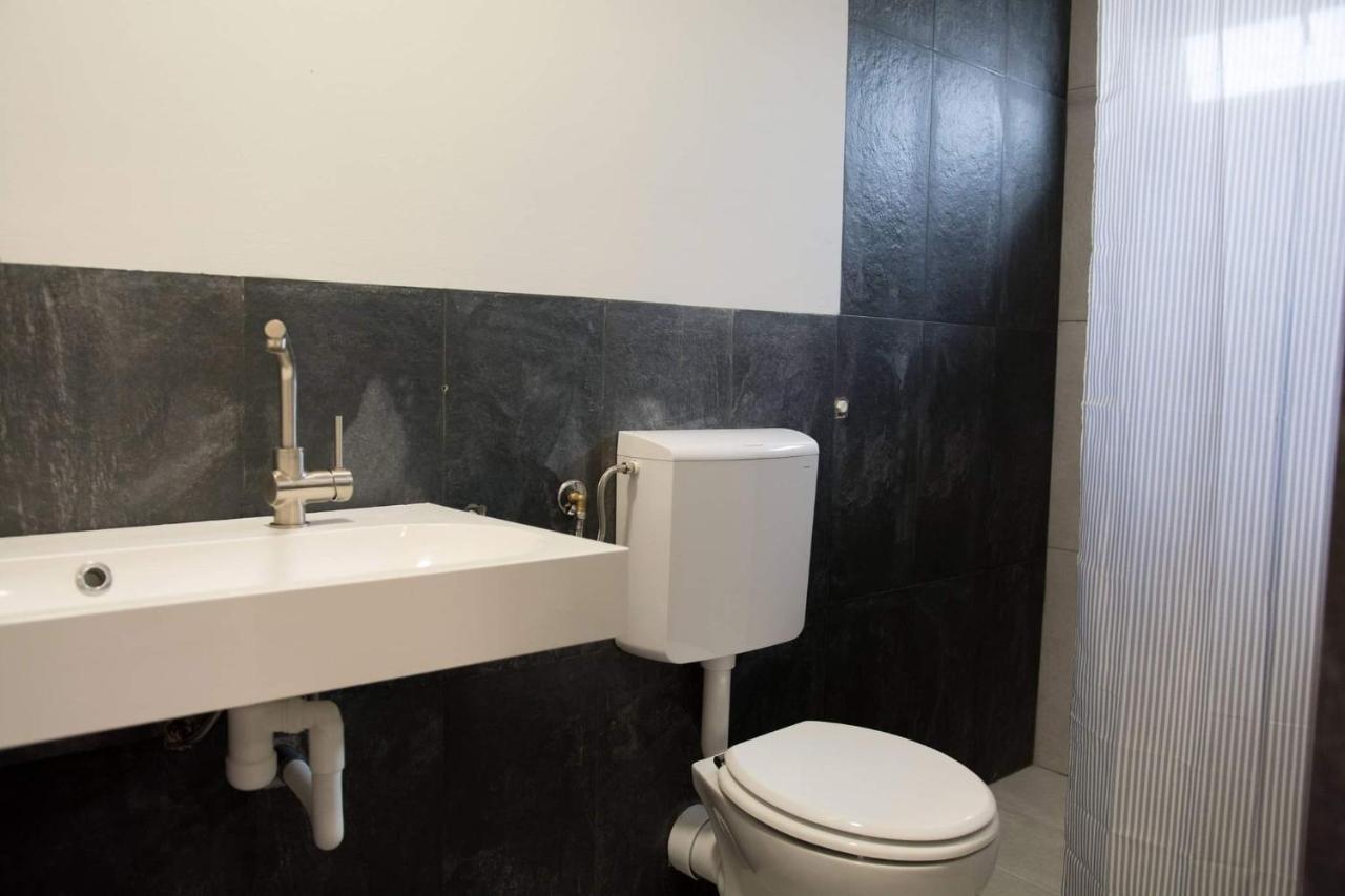 Hunedoara Sport Confort Hotel Buitenkant foto
